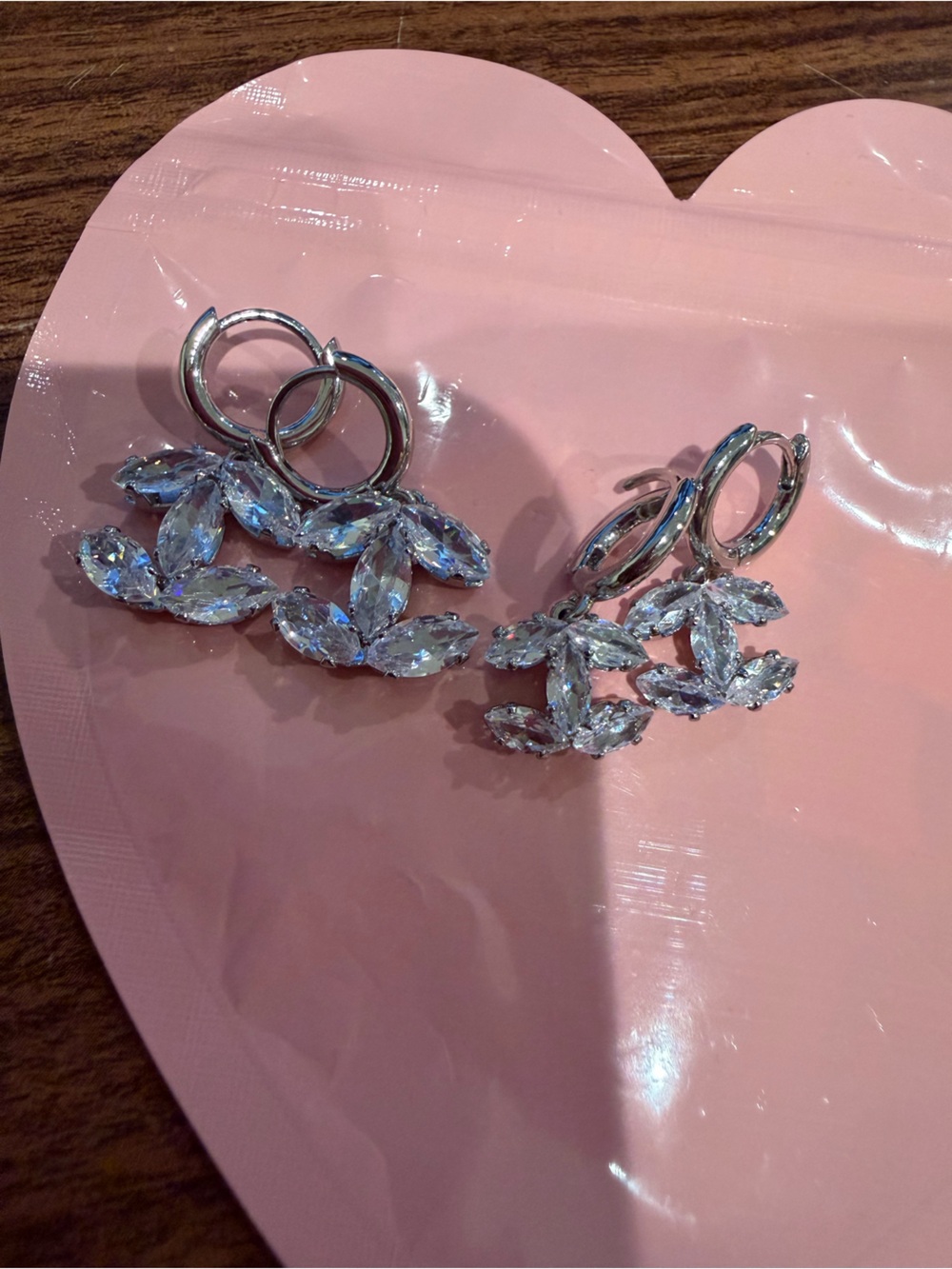 2pc Crystal Leaf Cluster Hoop Earrings - Clear